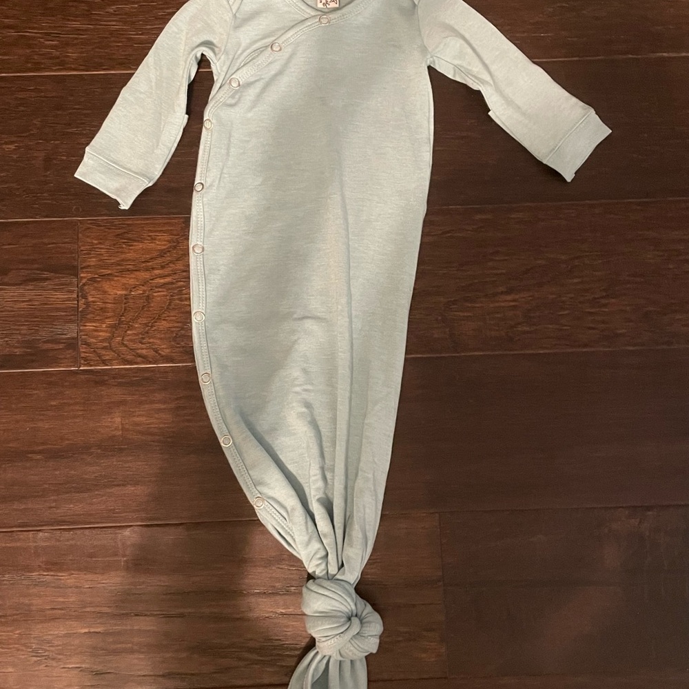 Copper Pearl Newborn Light Blue Baby Knotted Gown